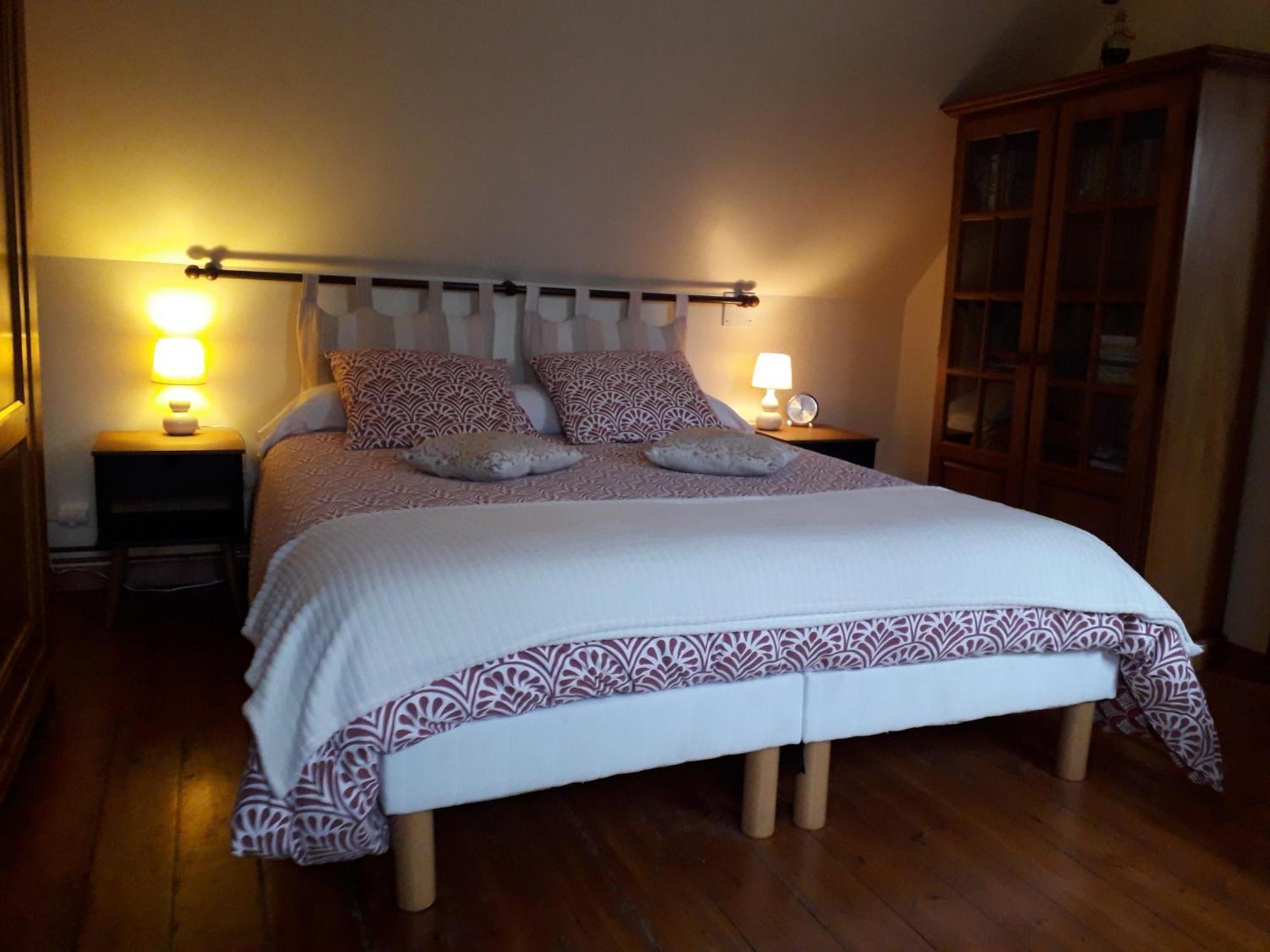 Les Trois Pommiers Bed and Breakfast Sommery Exteriör bild